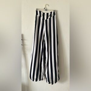 Black and white pants